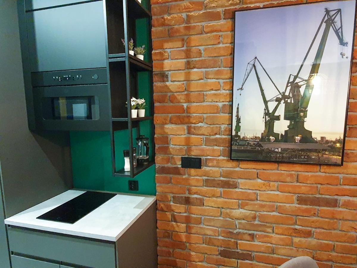 Hellogdansk Walowa With Parking By Lion Apartments Bagian luar foto