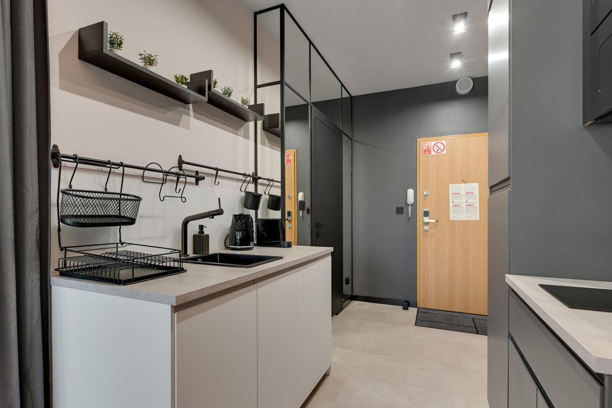 Hellogdansk Walowa With Parking By Lion Apartments Bagian luar foto